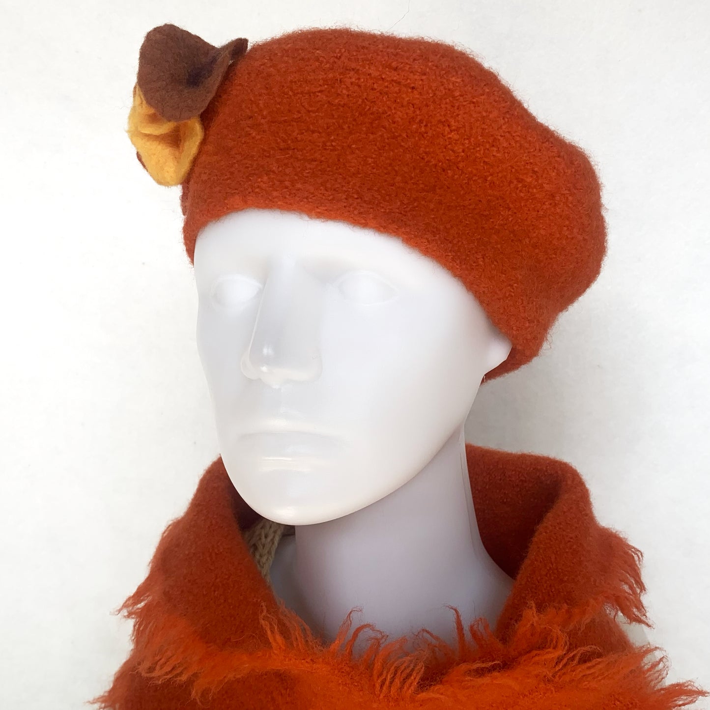 100% Felted Wool Beret - Orange & Lilas flowers