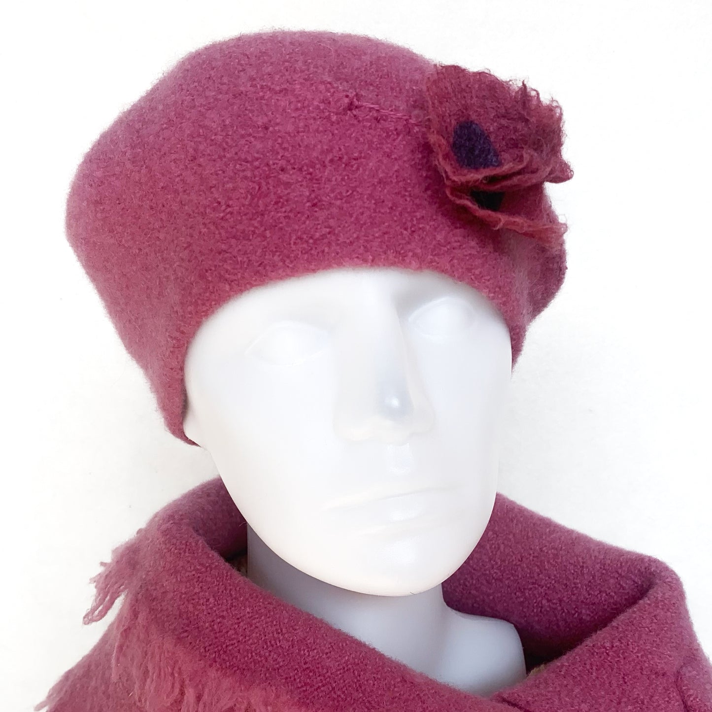 100% Felted Wool Beret - Roseline & Roseline flowers