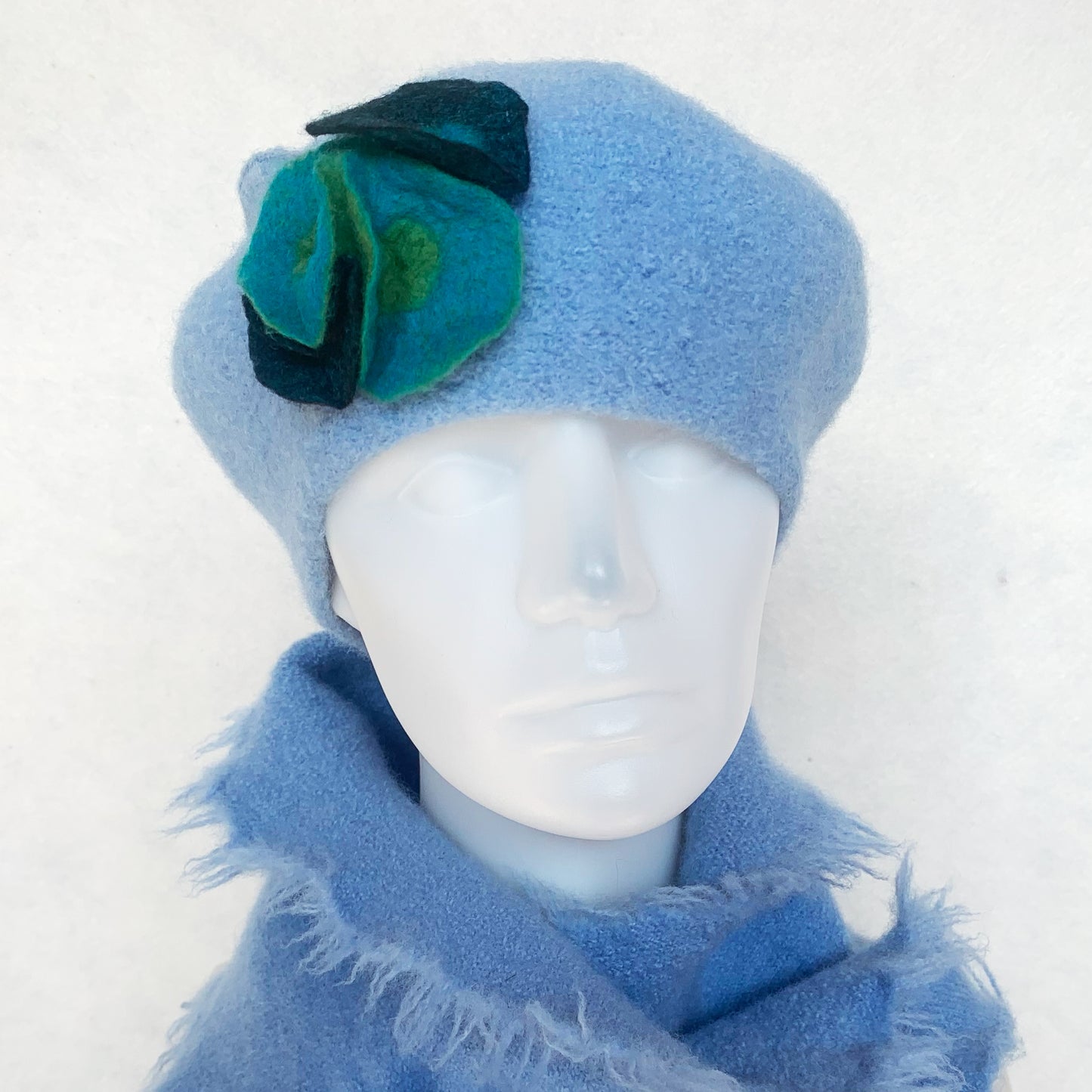 Béret 100% laine feutrée - Bébé & Fleurs multi
